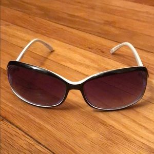 Vera Wang Sunglasses